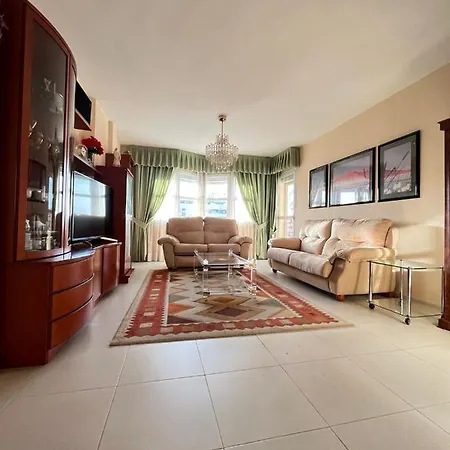 Teatinos Paradise Apartment Malaga
