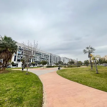 Teatinos Paradise